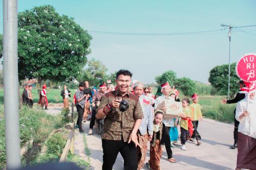 ketawa dulu